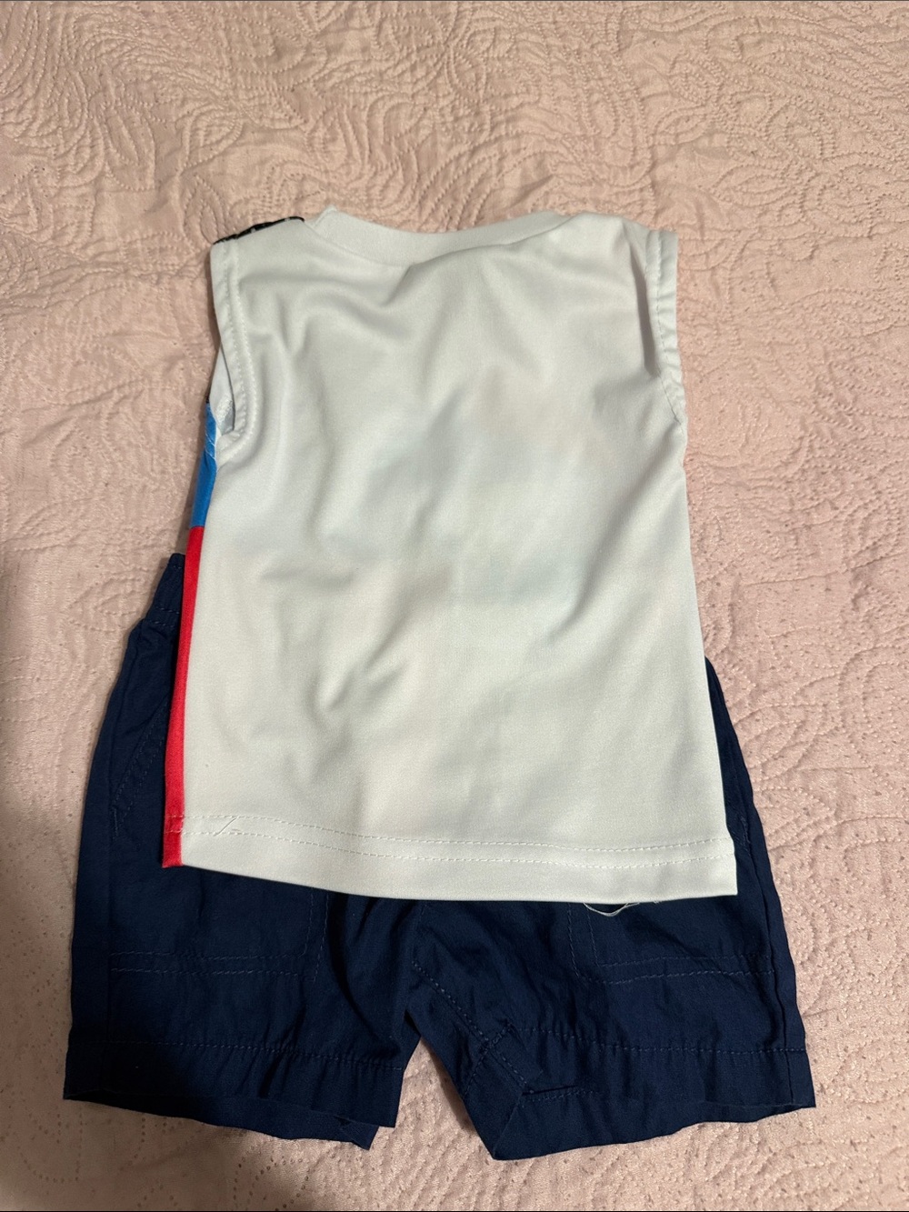 Colorful sleeveless tank and shirt set - Picture 2 of 3